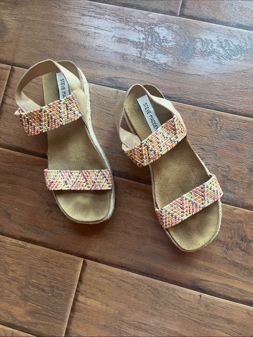 Steve Madden Beige Sandals with Multicolor Beaded Straps -Size 9
